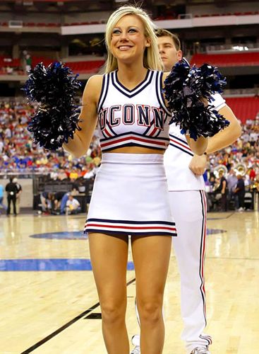 NBA新秀观察：状元秀首场表现,（状元首秀解读：NBA新秀首战亮点）