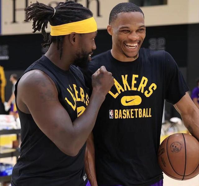 马卡：尼古拉斯-冈萨雷斯战国米前感染病毒，但仍然表现出色（马卡：尼古拉斯-冈萨雷斯赛前感染病毒仍出战国米，发挥依旧出色）