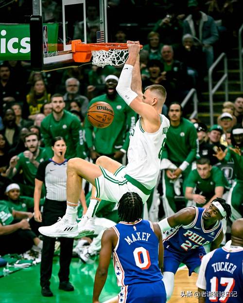 除升班马外，那不勒斯是五大联赛唯一2025年主场不败球队（剔除升班马，五大联赛仅那不勒斯2025年主场保持不败）