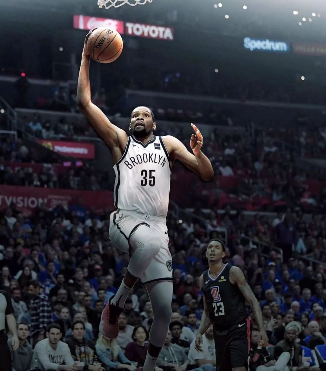 奎克利成队史首位真实命中率100%，且20+5+5的后卫（奎克利创队史纪录：后卫首人真实命中率100%，轰20+5+5）